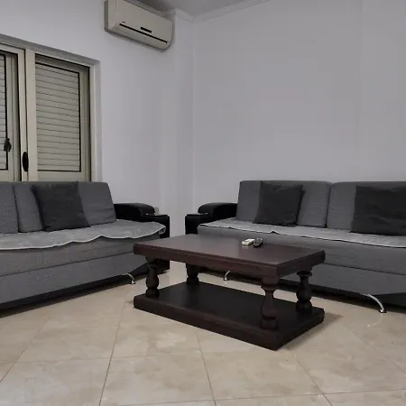 Apartamento Belas Golem (Tirana)